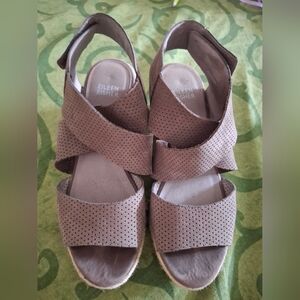 Eileen Fisher Gray  Sandals. Only Worn Once